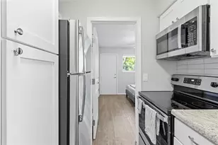 2801 Hemphill Park, Austin, TX 78705 - Photo 5