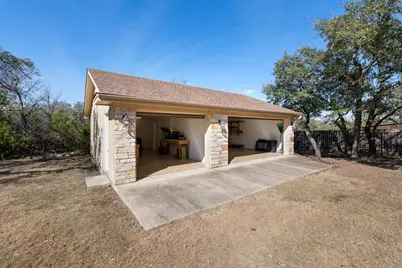 502 Carriage Oaks Drive, Liberty Hill, TX 78642 - Photo 23