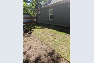 906 Kate Street #A, Lockhart, TX 78644 - Photo 13