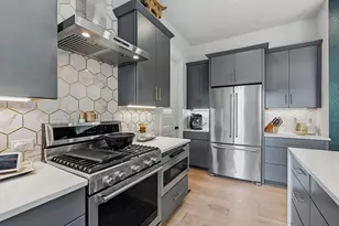 1000 Ellingson Ln, Austin, TX 78751 - Photo 9