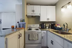 1000 W 26th St, Austin, TX 78705 - Photo 13