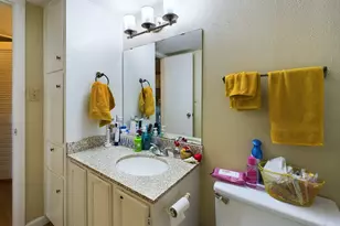 1000 W 26th St, Austin, TX 78705 - Photo 15