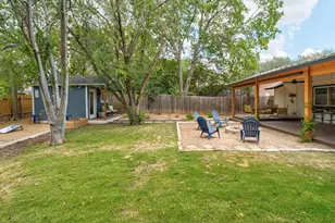 7404 Lunar Dr, Austin, TX 78745 - Photo 29
