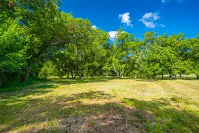 17000 Fm 112, Thrall, TX 76578 - Photo 3