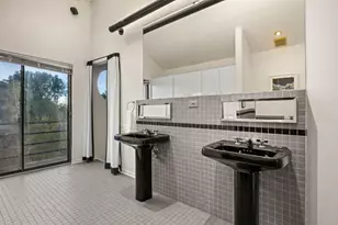 723 Coventry Rd, Spicewood, TX 78669 - Photo 17