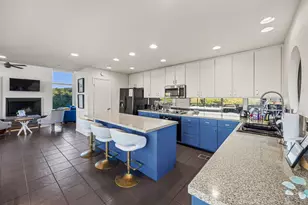 723 Coventry Rd, Spicewood, TX 78669 - Photo 7