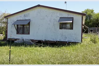 1023 Sierra Drive, Lockhart, TX 78644 - Photo 21