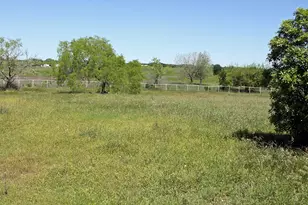 1023 Sierra Dr, Lockhart, TX 78644 - Photo 19