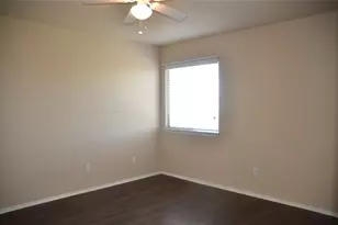 218 Baldwin St, Hutto, TX 78634 - Photo 21