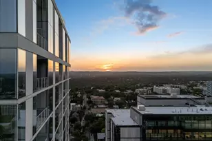 313 W 17th St, Austin, TX 78701 - Photo 37