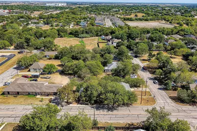 200 E Hoopes Avenue, Pflugerville, TX 78660 - Photo 11
