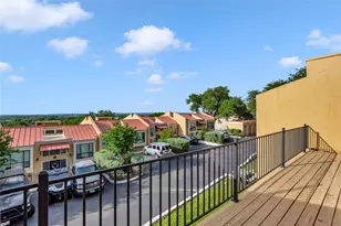 402 Hi Stirrup, Horseshoe Bay, TX 78657 - Photo 35