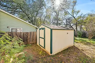 2817 Norfolk Dr, Austin, TX 78745 - Photo 33