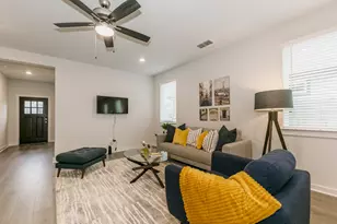 265 Garner Dr, Kyle, TX 78640 - Photo 3