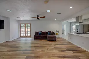 1610 Pecan St, Georgetown, TX 78626 - Photo 7