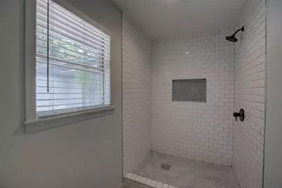 1610 Pecan Street, Georgetown, TX 78626 - Photo 35