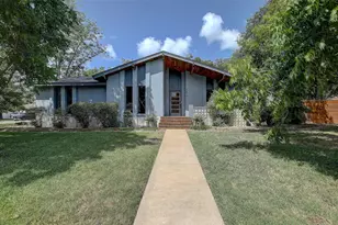 1610 Pecan St, Georgetown, TX 78626 - Photo 11