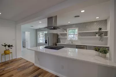 1610 Pecan Street, Georgetown, TX 78626 - Photo 9