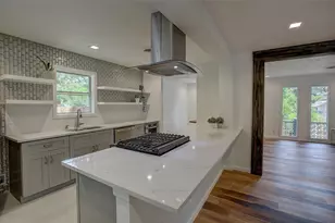 1610 Pecan St, Georgetown, TX 78626 - Photo 11