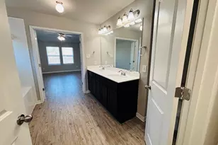 1405 Bear Peak Ln, Pflugerville, TX 78660 - Photo 7