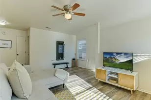 5516 Rayburn Ln, Austin, TX 78723 - Photo 11