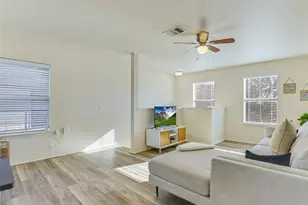 5516 Rayburn Ln, Austin, TX 78723 - Photo 9