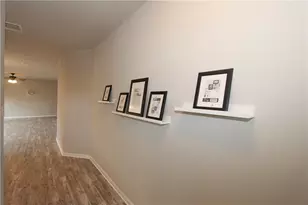 457 Galway Bay Ln, Georgetown, TX 78626 - Photo 3