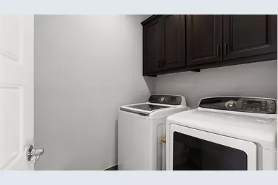 1511 Lawrence Street, Austin, TX 78741 - Photo 11