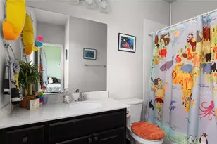 1511 Lawrence St, Austin, TX 78741 - Photo 13