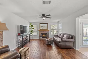 1010 Cedar Crest Dr, Cedar Park, TX 78613 - Photo 5