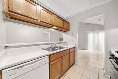 411 Greenlawn Boulevard, Round Rock, TX 78664 - Photo 13