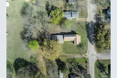 809 N Main Street, Lexington, TX 78947 - Photo 7