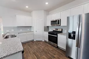 240 Connor Ln, Georgetown, TX 78626 - Photo 3