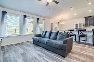 117 Balsam St, Hutto, TX 78634 - Photo 5