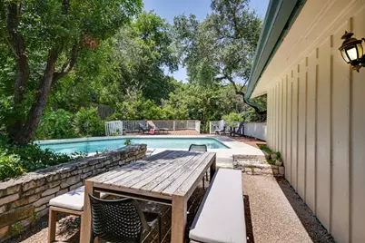 2412 Deer Pass, Austin, TX 78746 - Photo 15