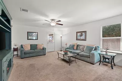 212 Hyacinth Way, Jarrell, TX 76537 - Photo 13