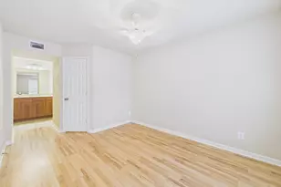 7685 Northcross Dr, Austin, TX 78757 - Photo 9