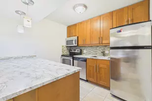 7685 Northcross Dr, Austin, TX 78757 - Photo 5