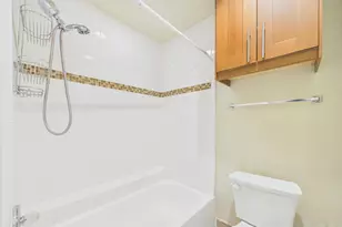 7685 Northcross Dr, Austin, TX 78757 - Photo 13