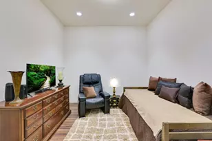 102 Bella Toscana Ave, Lakeway, TX 78734 - Photo 13