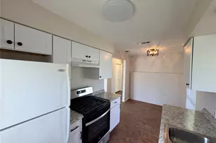 8520 Woodstone Dr, Austin, TX 78757 - Photo 3