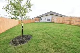 15117-B Afleet Alex St, Manor, TX 78653 - Photo 13