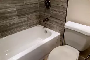 1915 Magazine St, Austin, TX 78727 - Photo 17