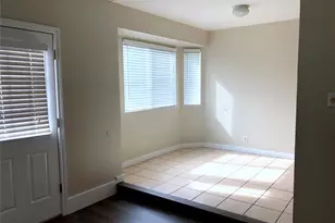 1915 Magazine St, Austin, TX 78727 - Photo 9