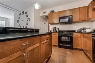 711 W 26th St, Austin, TX 78705 - Photo 5