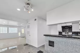 5210 Woodrow Ave, Austin, TX 78756 - Photo 3
