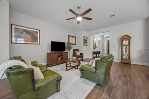 137 Falabella Trl, Georgetown, TX 78626 - Photo 9