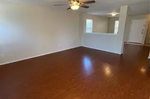 11816 Plains Valley Dr, Del Valle, TX 78617 - Photo 5
