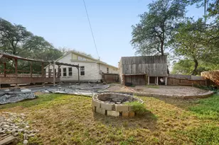 2705 Cory Ln, Spicewood, TX 78669 - Photo 21