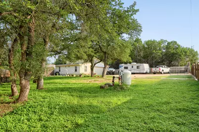 2705 Cory Lane, Spicewood, TX 78669 - Photo 27